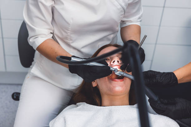 Best Broken or Chipped Tooth Repair in Kirby, TX